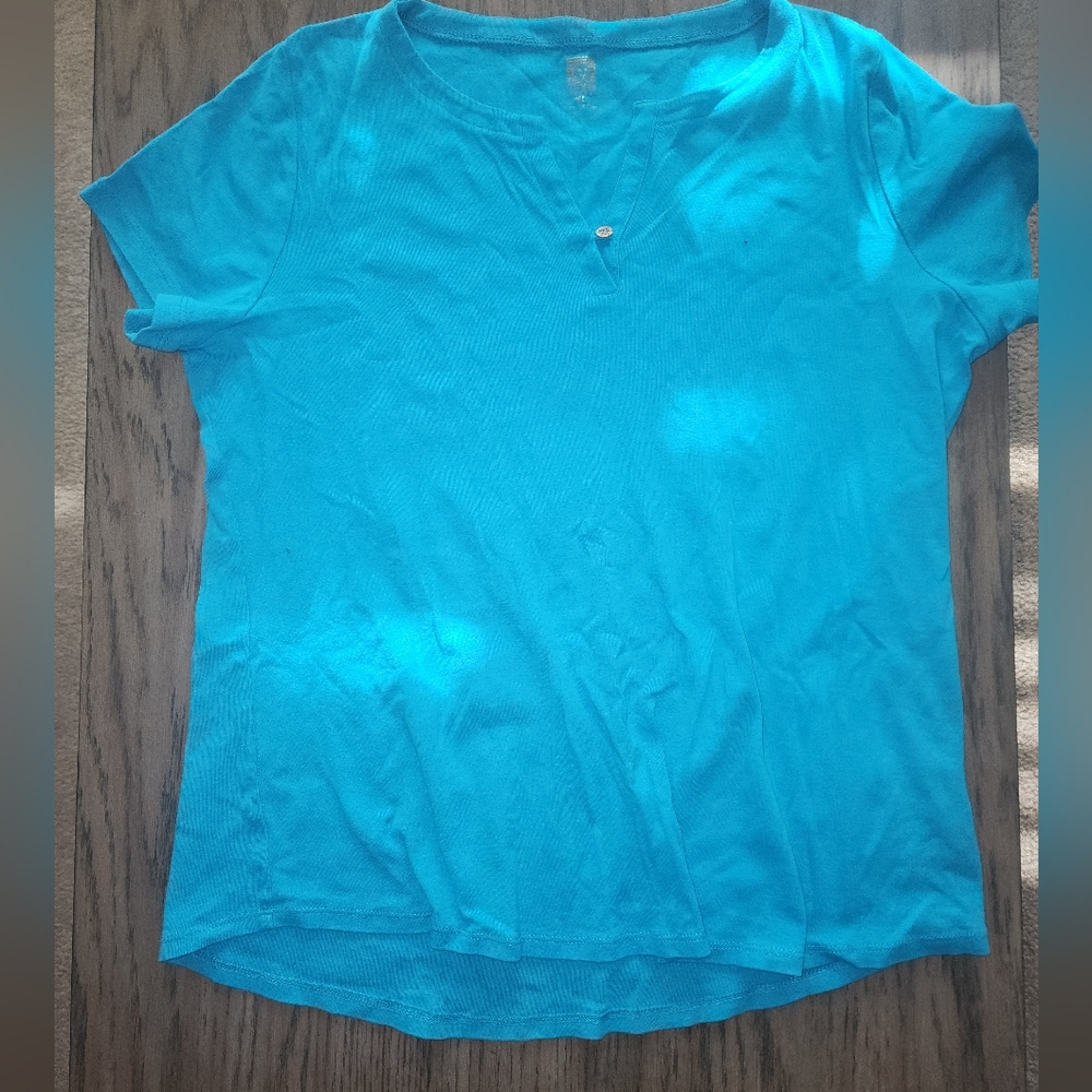 Short sleeves tee shirt